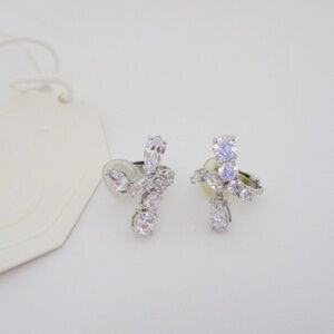 SWAROVSKI - Matrix Clip Earrings - Mixed Cuts.